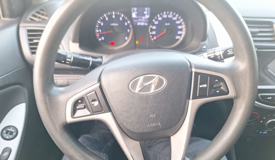 Hyundai Accent 1.4 RB GL 2AB Sedan 2019