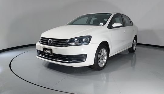 Volkswagen • Vento