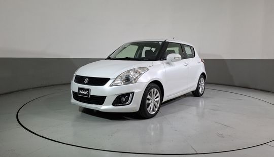 Suzuki • Swift