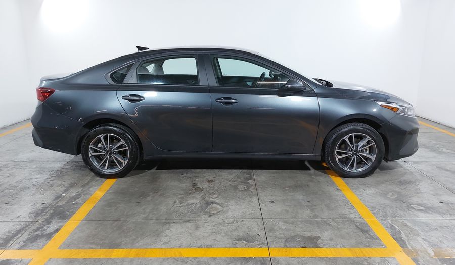 Kia Forte 2.0 LX IVT Sedan 2024