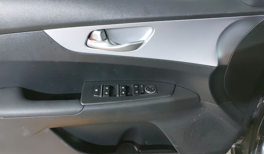 Kia Forte 2.0 LX IVT Sedan 2024