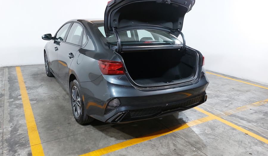 Kia Forte 2.0 LX IVT Sedan 2024