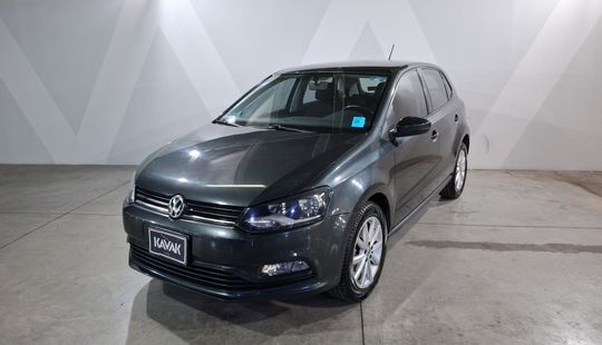 Volkswagen • Polo