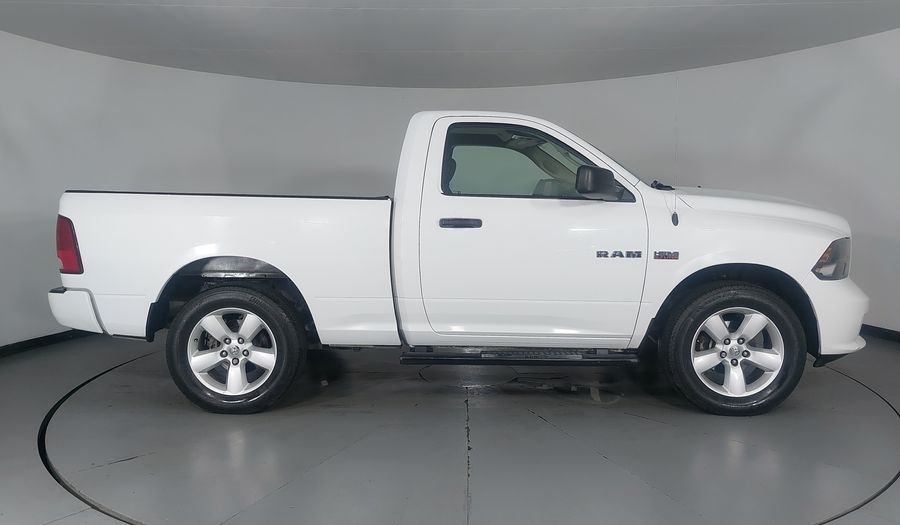 Ram 2500 5.7 HEMI SPORT REG CAB 4X4 V8 6AT Pickup 2018