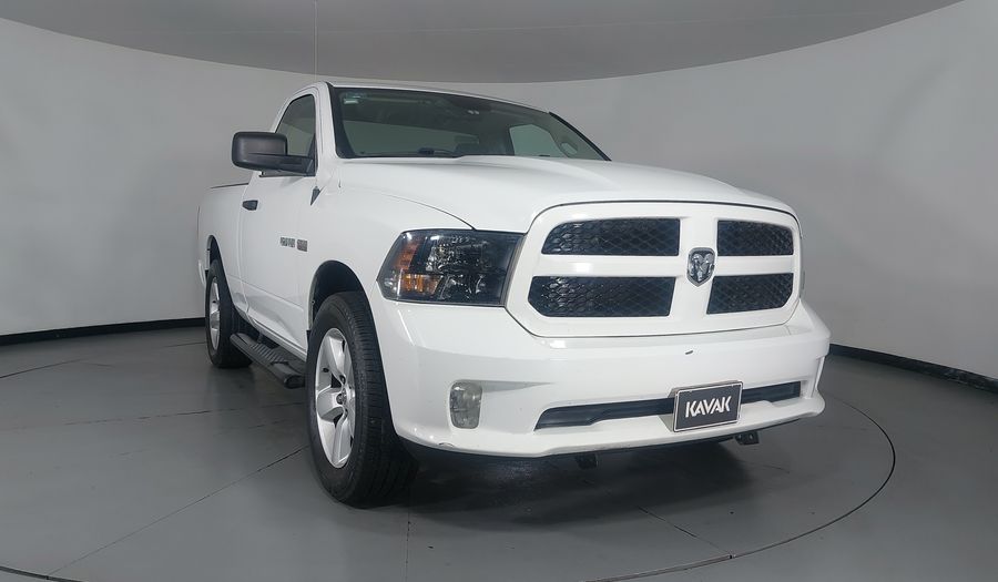Ram 2500 5.7 HEMI SPORT REG CAB 4X4 V8 6AT Pickup 2018