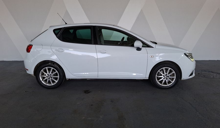 Seat Ibiza 1.6 STYLE MT FULL LINK Hatchback 2016