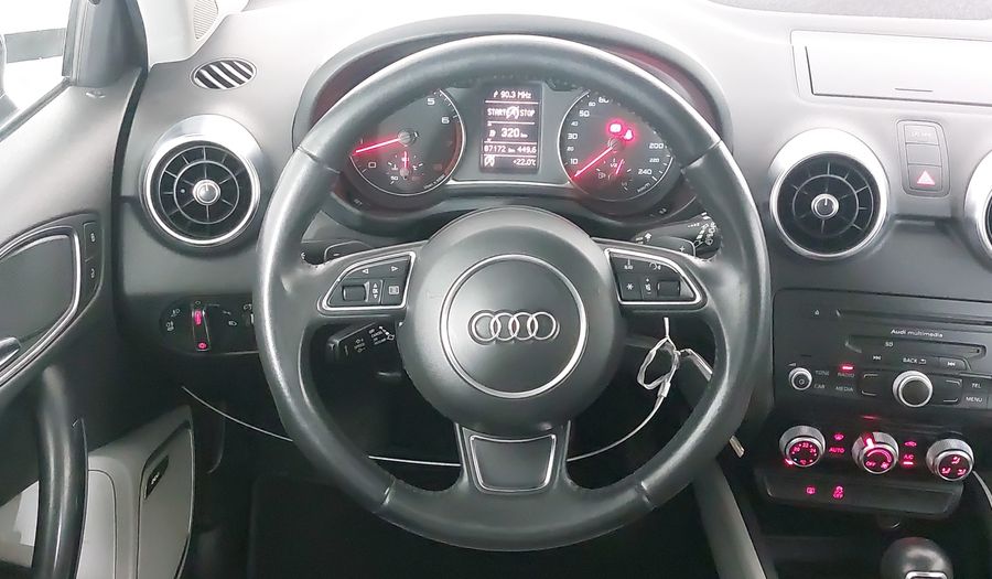 Audi A1 1.4 TFSI EGO S TRONIC Hatchback 2014
