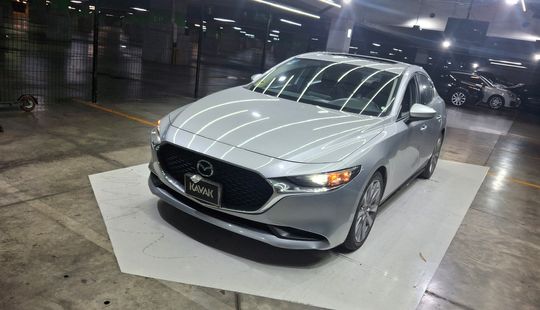Mazda • Mazda 3