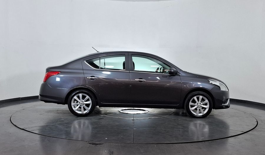 Nissan Versa 1.6 ADVANCE Sedan 2017
