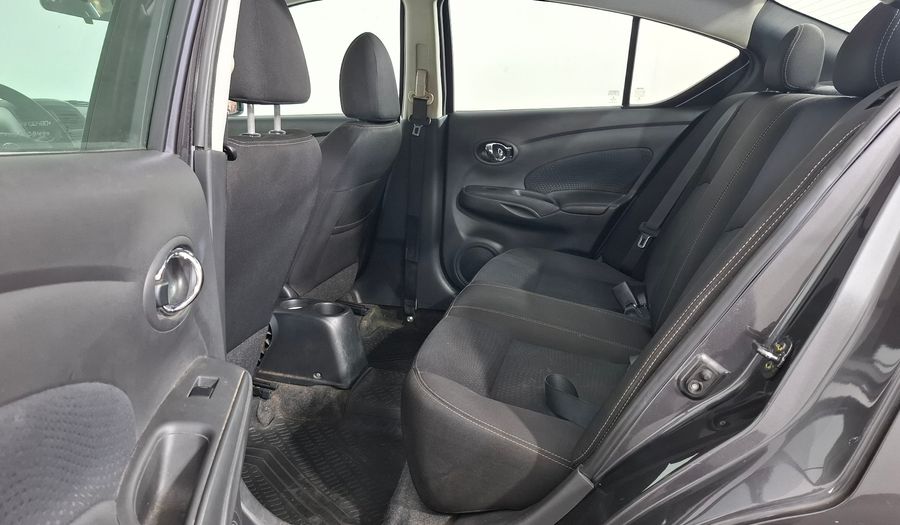 Nissan Versa 1.6 ADVANCE Sedan 2017