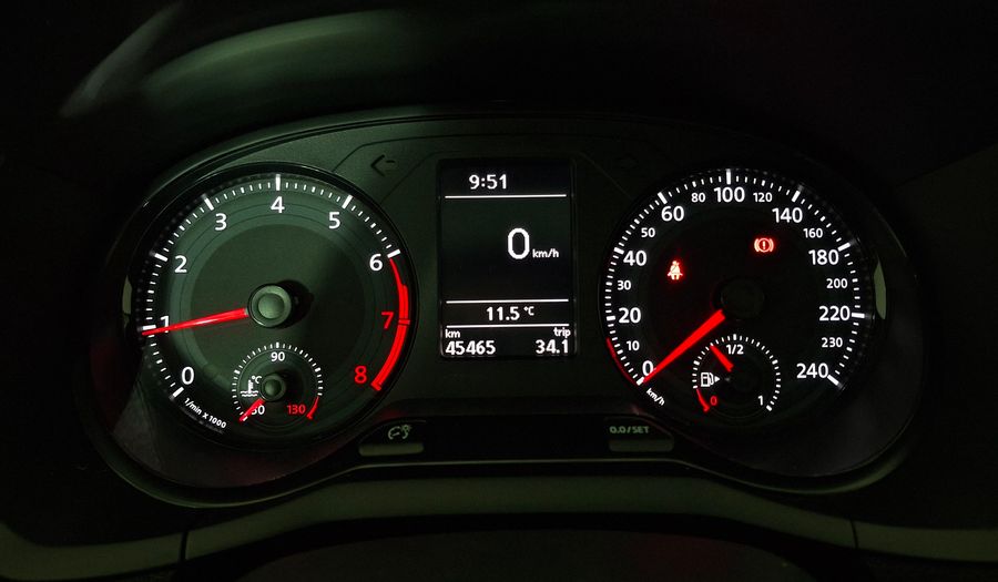 Volkswagen Voyage 1.6 TRENDLINE Sedan 2023