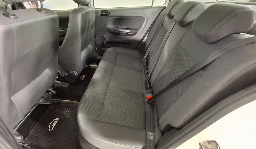 Volkswagen Voyage 1.6 TRENDLINE Sedan 2023