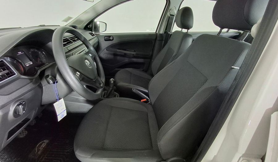 Volkswagen Voyage 1.6 TRENDLINE Sedan 2023