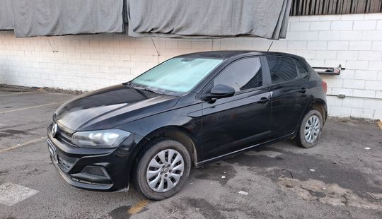 Volkswagen • Polo