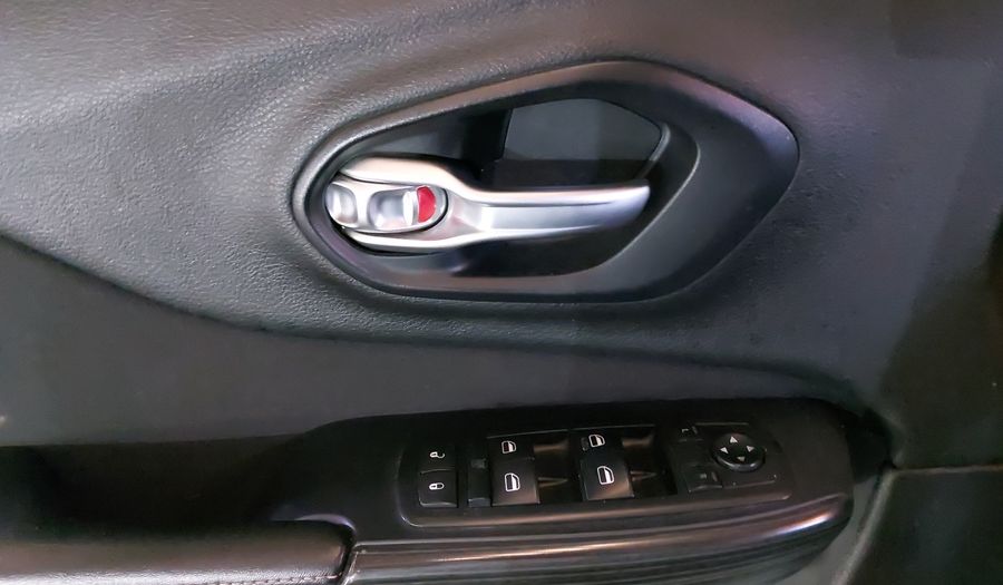 Jeep Cherokee 2.4 LATITUDE Suv 2015