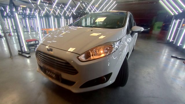 Ford • Fiesta Kinetic Design