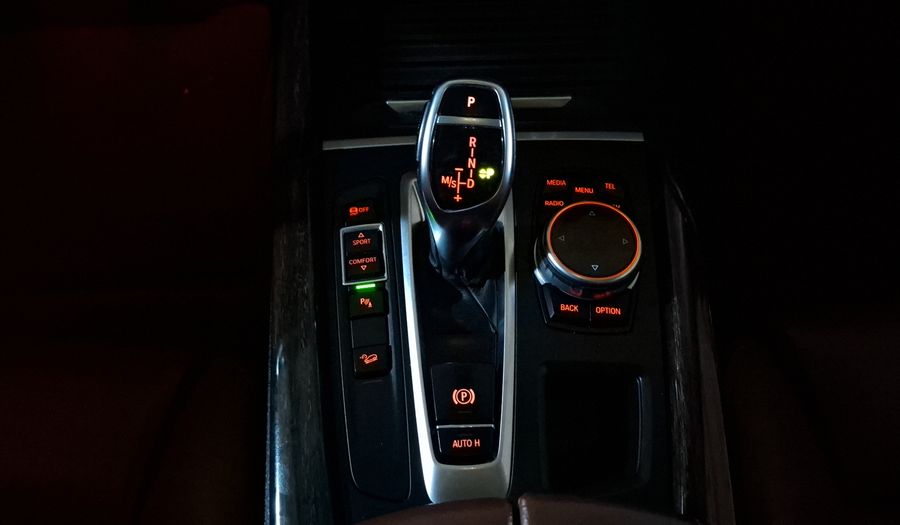 Bmw X5 4.4 XDRIVE50IA EXCELLENCE AT 4WD Suv 2015