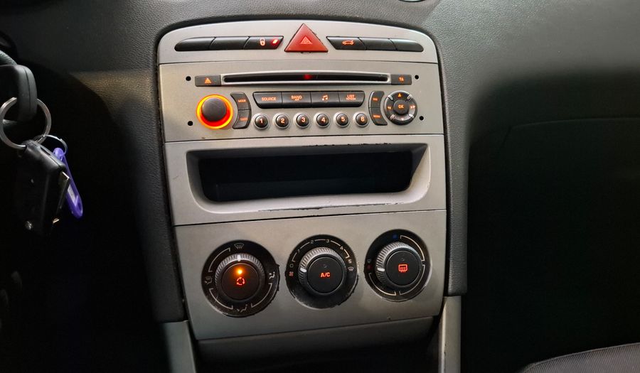 Peugeot 308 1.6 ACTIVE Hatchback 2014