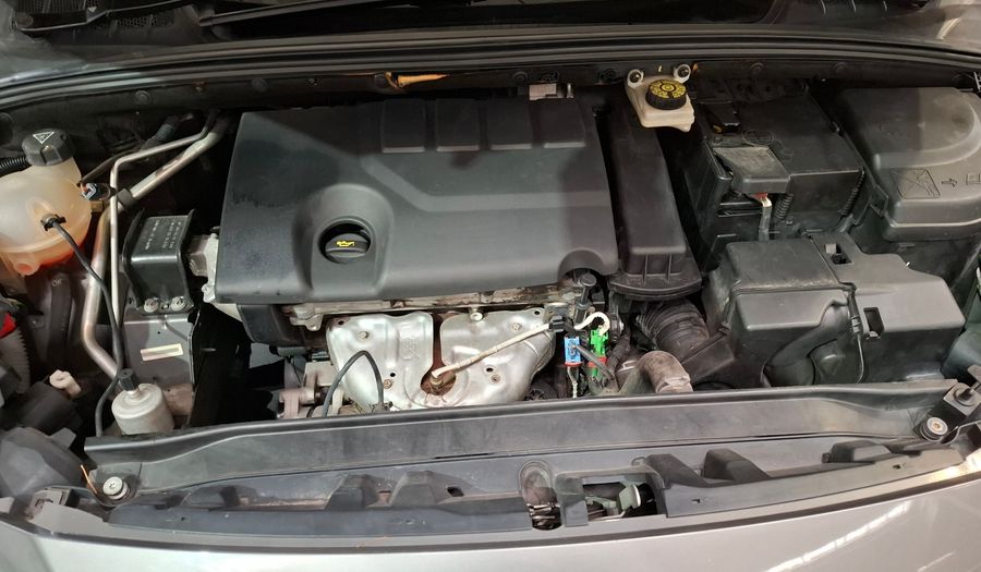 Peugeot 308 1.6 ACTIVE Hatchback 2014
