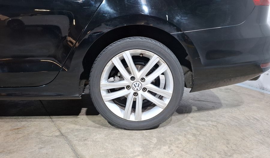 Volkswagen Jetta 2.5 SPORTLINE TIP. Sedan 2018
