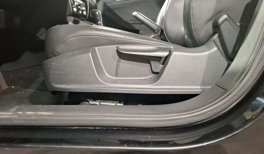Volkswagen Jetta 2.5 SPORTLINE TIP. Sedan 2018