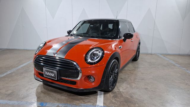 Mini • Cooper