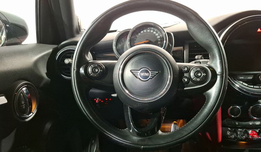 Mini Cooper 1.5 COOPER PEPPER DCT Hatchback 2020
