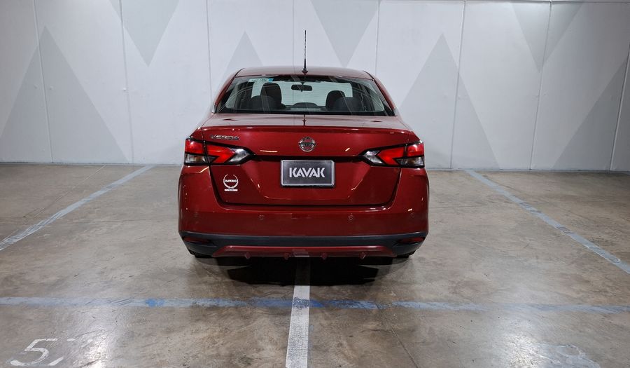 Nissan Versa 1.6 SENSE CVT Sedan 2022