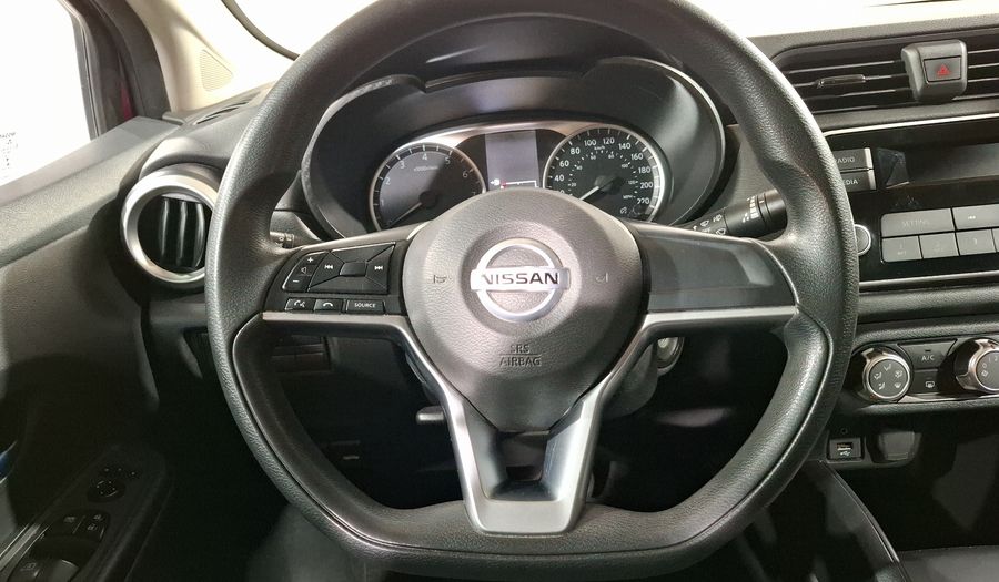 Nissan Versa 1.6 SENSE CVT Sedan 2022
