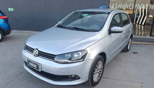 Volkswagen • Gol