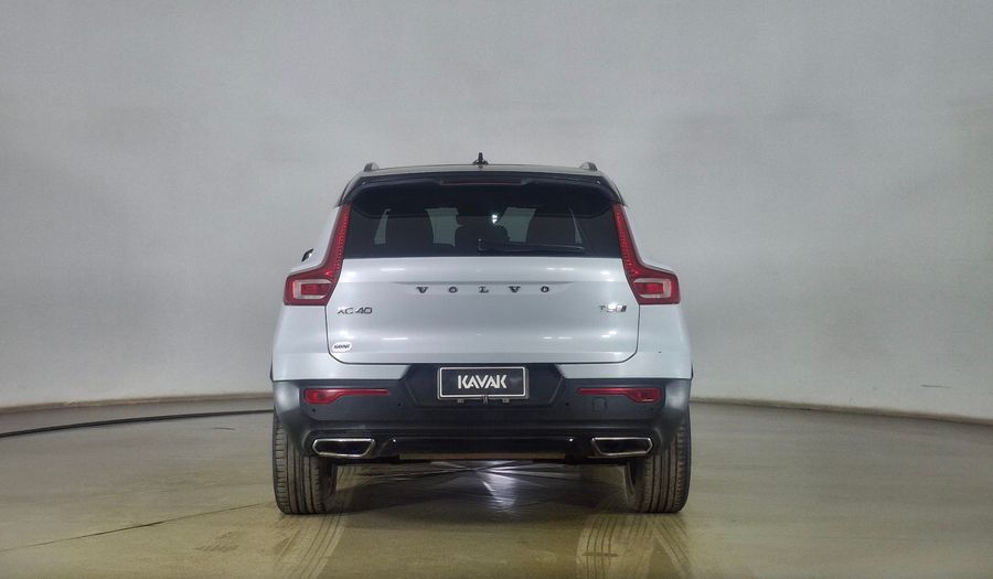 Volvo Xc40 2.0 T5 R-DESIGN AUTO 4WD Suv 2020