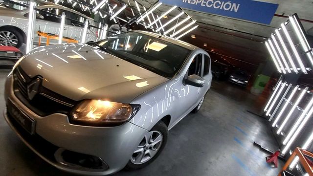 Renault • Sandero