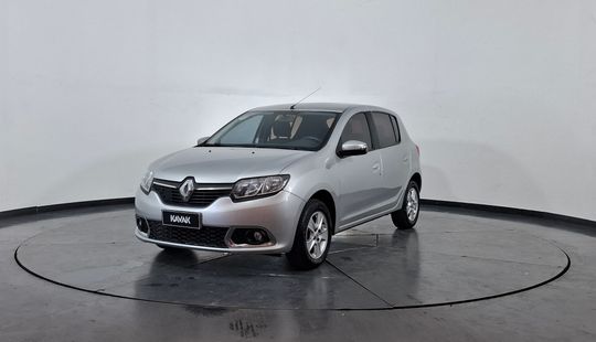 Renault • Sandero