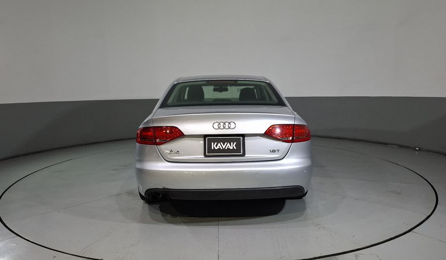 Audi A4 1.8 TFSI TRENDY PLUS MULTITRONIC Sedan 2012