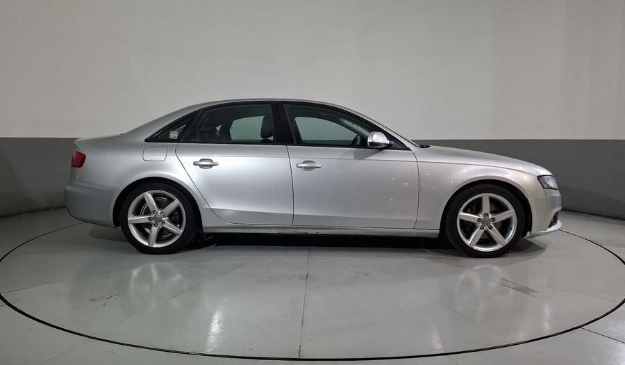 Audi A4 1.8 TFSI TRENDY PLUS MULTITRONIC Sedan 2012