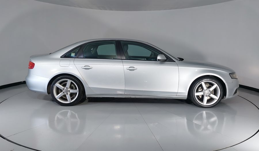 Audi A4 1.8 TFSI TRENDY PLUS MULTITRONIC Sedan 2012