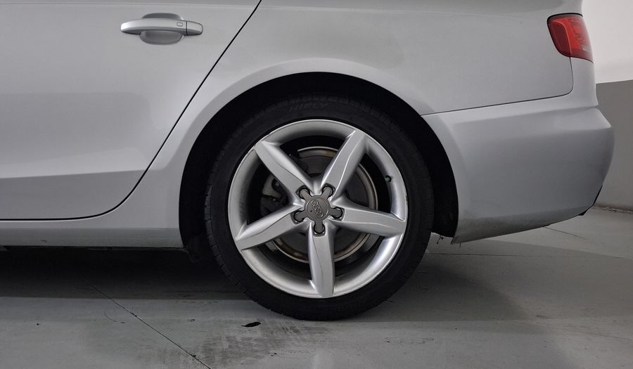 Audi A4 1.8 TFSI TRENDY PLUS MULTITRONIC Sedan 2012