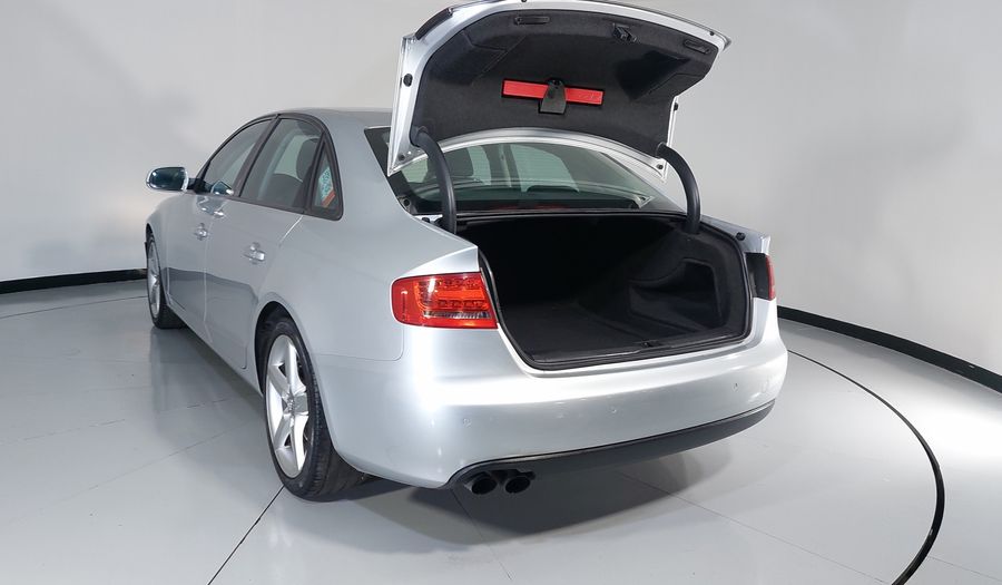 Audi A4 1.8 TFSI TRENDY PLUS MULTITRONIC Sedan 2012