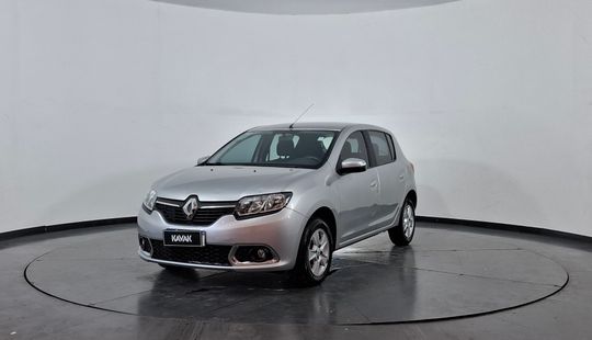 Renault • Sandero