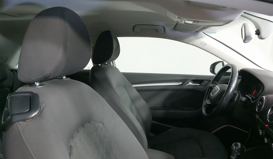 Audi A3 1.8 TFSI AMBIENTE S TRONIC Hatchback 2014