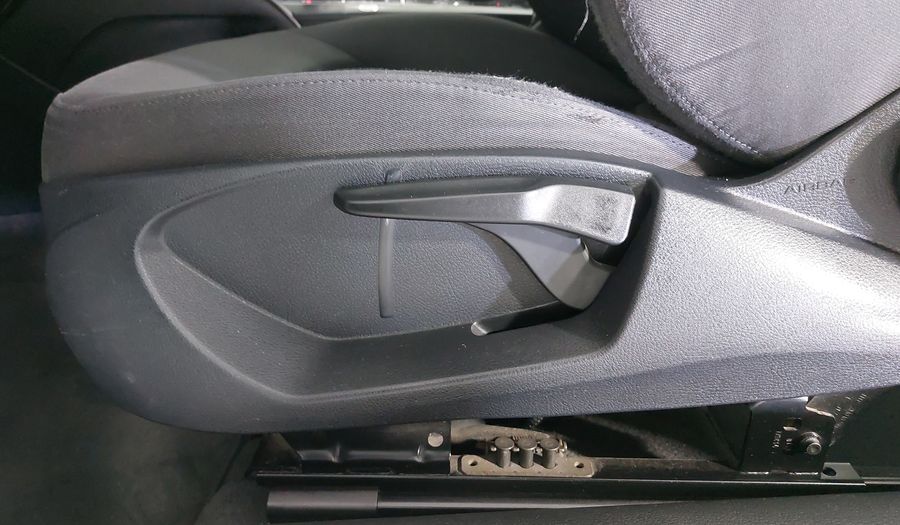 Audi A3 1.8 TFSI AMBIENTE S TRONIC Hatchback 2014