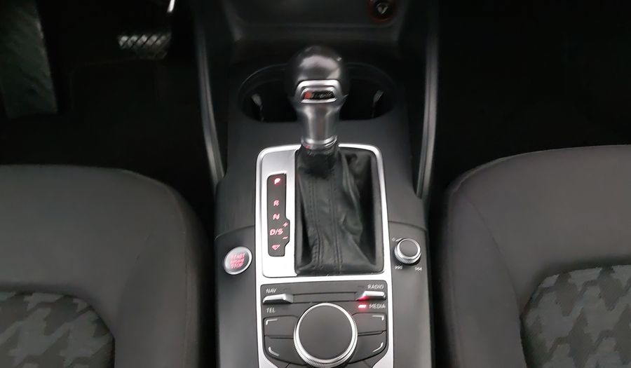 Audi A3 1.8 TFSI AMBIENTE S TRONIC Hatchback 2014
