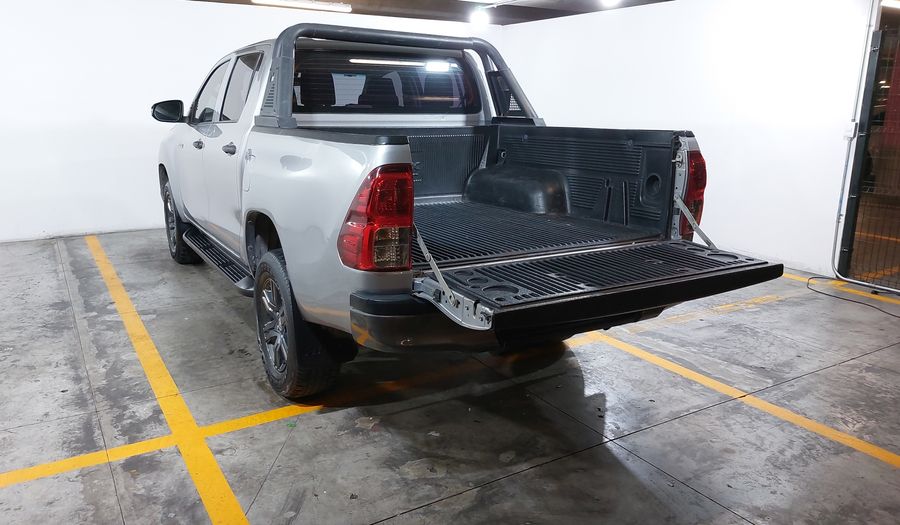 Toyota Hilux 2.7 SR DOBLE CABINA Pickup 2022
