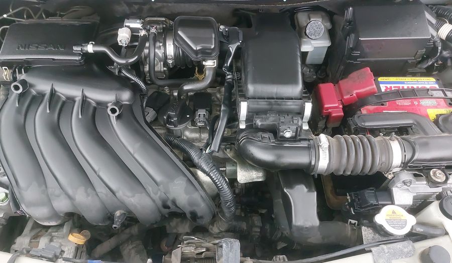Nissan March 1.6 ADVANCE AT Hatchback 2014