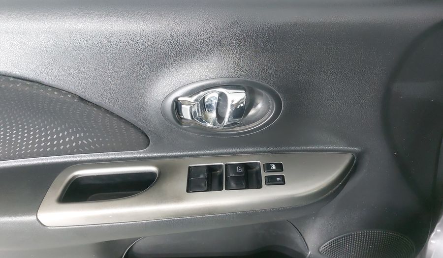 Nissan March 1.6 ADVANCE AT Hatchback 2014