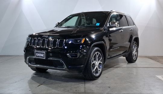 Jeep • Grand Cherokee