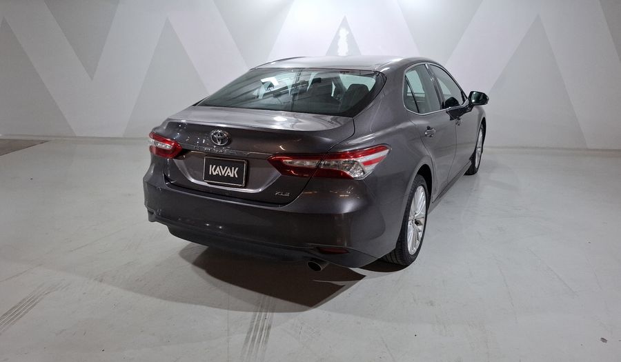 Toyota Camry 2.5 XLE NAVI AUTO Sedan 2019