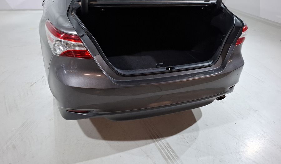Toyota Camry 2.5 XLE NAVI AUTO Sedan 2019