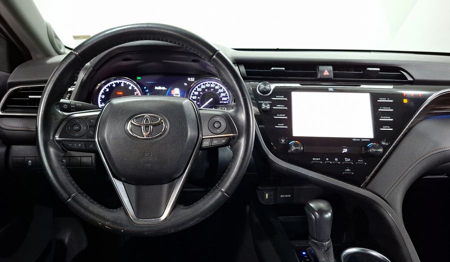 Toyota Camry 2.5 XLE NAVI AUTO Sedan 2019