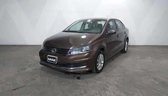 Volkswagen • Vento